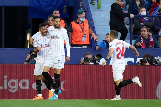 Sevilla komt goed weg bij nietig Levante, Vilhena verliest met Espanyol van Vallecano