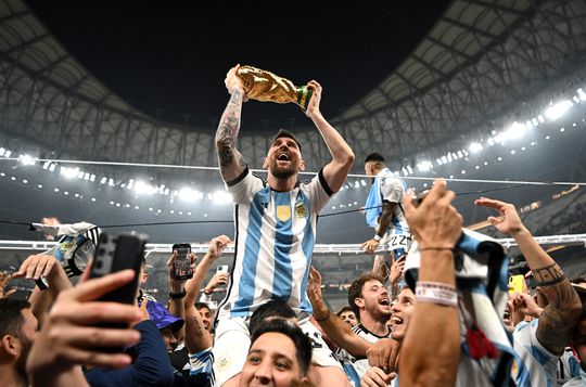 Fotograaf meest gelikete Insta-foto kritisch op Lionel Messi: 'Had de foto anders geknipt'