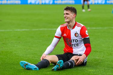 Weg naar Feyenoord open voor Guus Til dankzij FIFA-besluit over situatie in Oekraïne