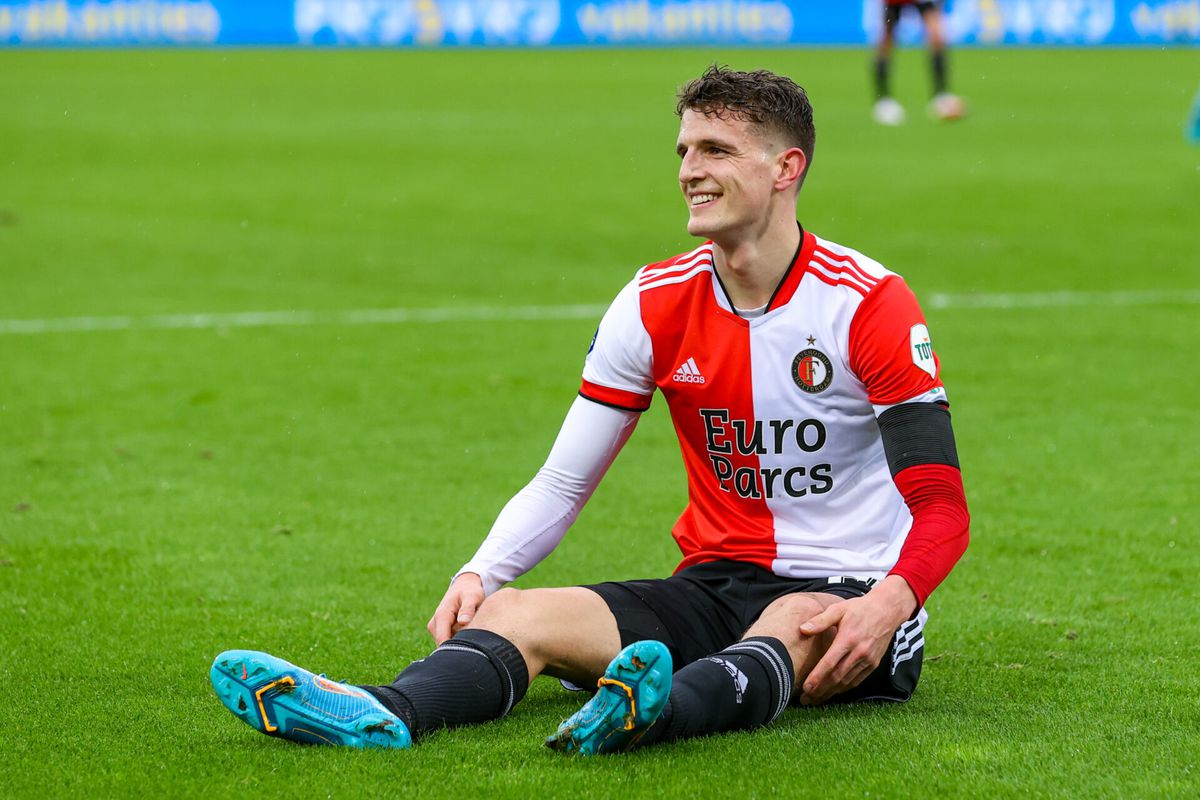 Weg naar Feyenoord open voor Guus Til dankzij FIFA-besluit over situatie in Oekraïne