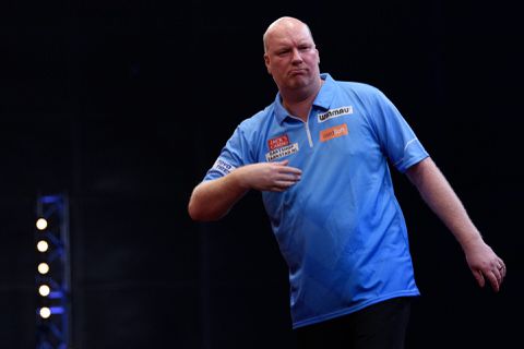 🎥 | 'Fast Vinny' zakelijk naar de 3e ronde: Van der Voort kegelt Menzies uit WK