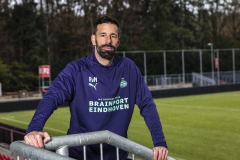 Foppe de Haan schuift Ruud van Nistelrooy naar voren als ideale trainer van Heerenveen