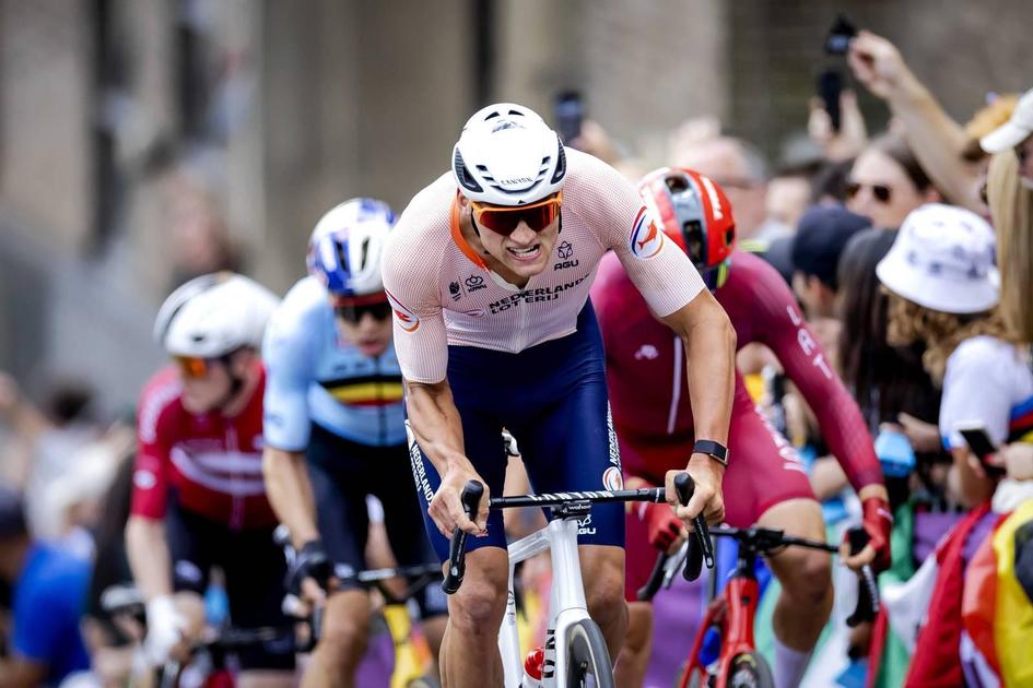 Money, money, money! Dit verdiende Mathieu van der Poel met zijn ...