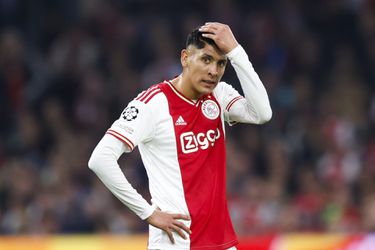 Buitenlandse media slachten Ajax: 'Dit deed pijn aan de ogen' en 'Napoli schoot Ajax neer'