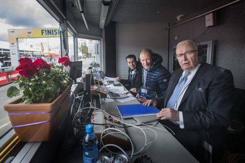 Gaan De Belg-kijkers nu wél zappen naar de NOS? Commentator Maarten Ducrot kapt ermee