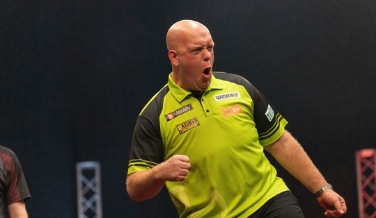 Michael van Gerwen sloopt Duitse muur: Martin Schindler geen partij voor Nederlander
