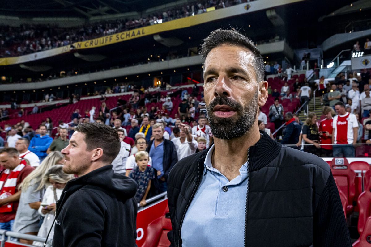 Ruud van Nistelrooij na 5-3 zege op Ajax: 'Dit is een droomstart'