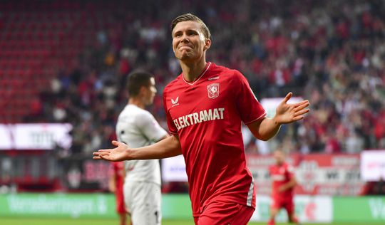 TV-gids: zo laat en op deze afwijkende zender kijk je live naar FC Riga - FC Twente