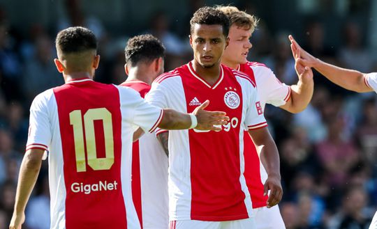 Ajax-talenten geven voorsprong weg en verliezen oefenpot tegen Paderborn met dikke cijfers