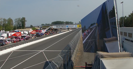 🎥| Is dit de raarste rode vlag ooit? IndyCar-race gestopt om bizarre reden