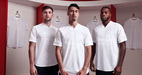 Heftige aanpassing aan thuisshirt Arsenal om aandacht te vragen voor vermoorde tieners