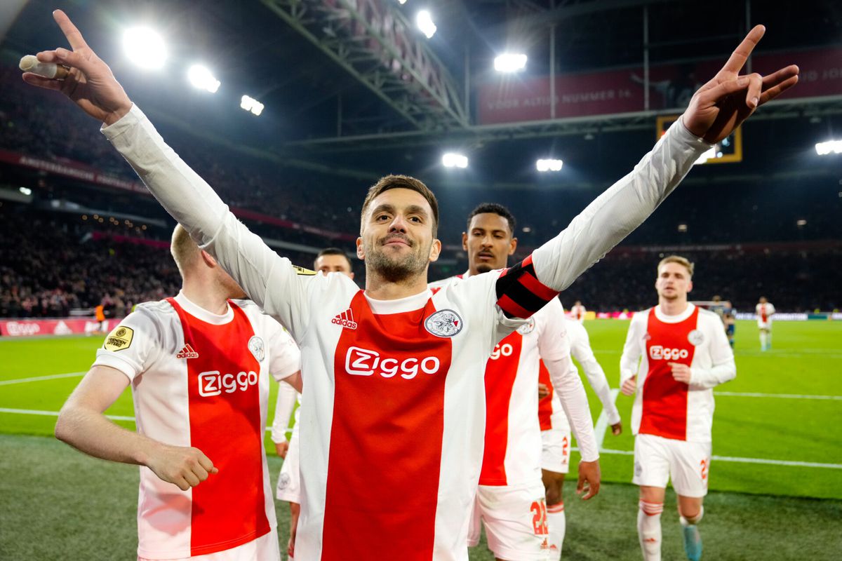 Een beetje lucky Ajax komt met de schrik vrij tegen Sparta en overleeft blunder Onana