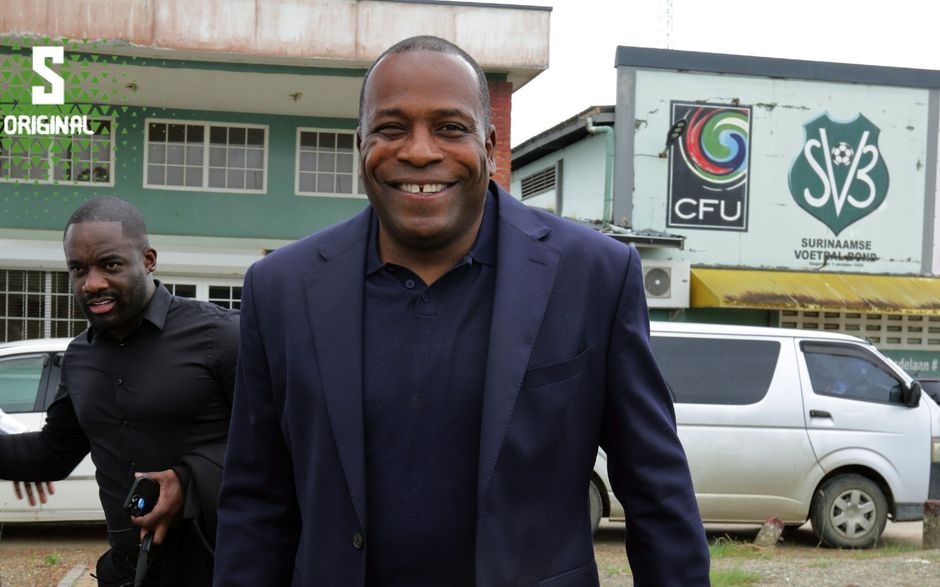Stanley Menzo over Nederlands getint Suriname: 'We willen dat er straks een nieuwe generatie klaarstaat'