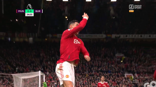 🎥 | SIIUUUUUUU: Cristiano Ronaldo scoort weer eens voor United