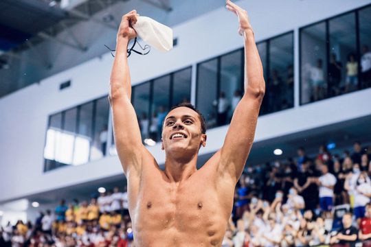 David Popovici zwemt bij EK wereldrecord 100 m vrije slag uit de boeken