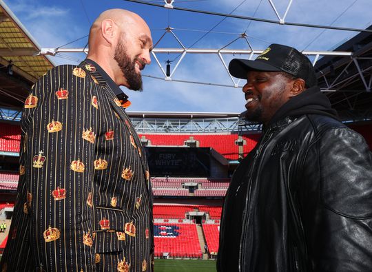 🎥 | Bokser Tyson Fury praat zijn mond voorbij: 'Dillian White en ik zijn vrienden, we hebben met elkaar geslapen'