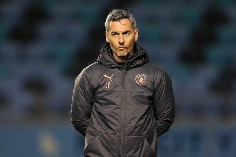 Coach Carlos Vicens ziet Keuken Kampioen Divisie niet zitten en vertrekt alweer bij Heracles