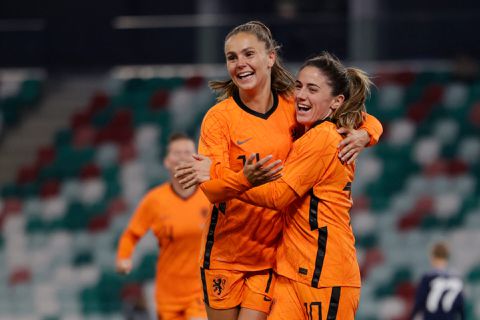 TV-gids: bloeddorstige Oranje Leeuwinnen azen op wraak tegen Tsjechische vrouwen