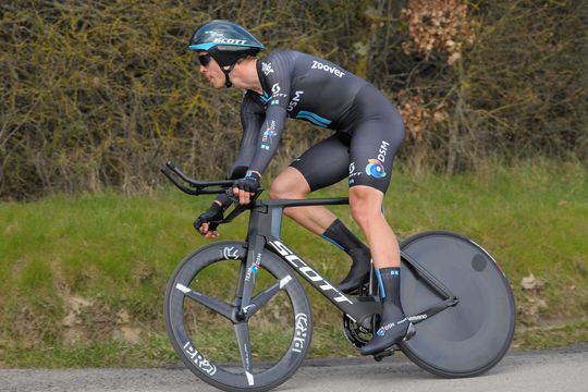 Cees Bol en Ramon Sinkeldam naar nieuwe Franse wielerploeg; stad Parijs als sponsor?