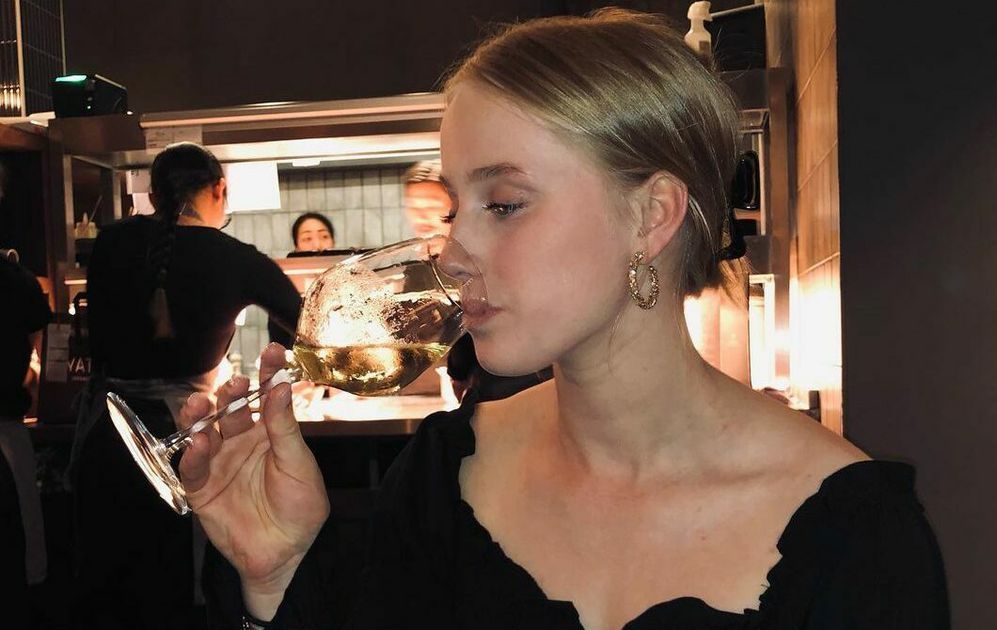 Heb jij een kamertje voor Suzanne Schultings zusje; ze wil 'dingen doen met elkaar'