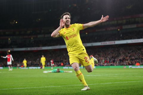 Diogo Jota helpt Liverpool aan Carabao Cup-finaleplek ten koste van Arsenal