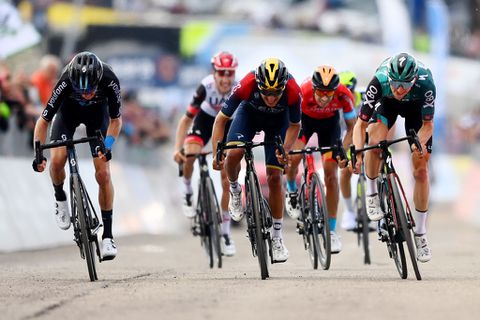 Dit zijn de verschillen tussen de favorieten op 2e rustdag Giro d'Italia