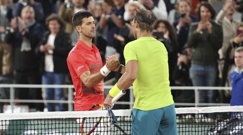 Novak Djokovic en Rafael Nadal mopperen over late starttijden: 'Schuld van de televisiezenders'