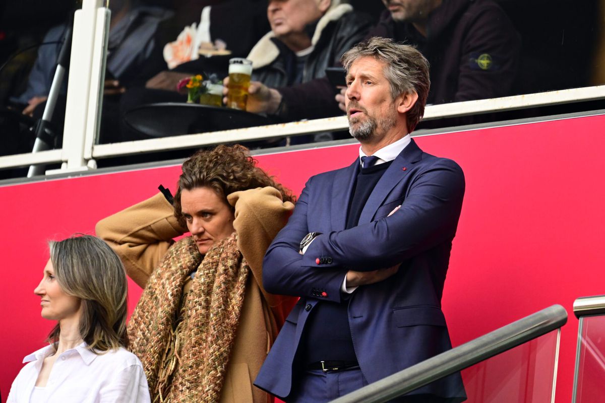 'Nieuwe hoofdtrainer Ajax lijkt rond, Edwin van der Sar wijst Peter Bosz af'