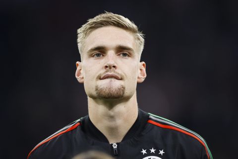 'Taylor en Klaassen moeten mee naar WK, Gravenberch en De Roon blijven thuis'