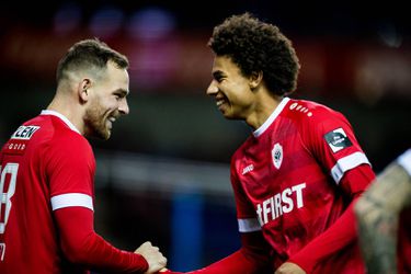 Vincent Janssen goud waard voor Mark van Bommel en Royal Antwerp in FC in Belgische Beker
