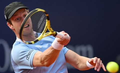 Botic van de Zandschulp boekt indrukwekkende zege op Casper Ruud in München