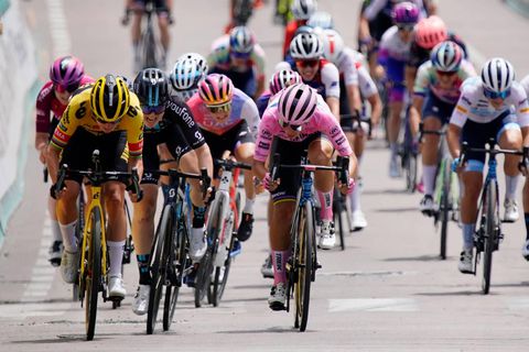 Nummer 31! Marianne Vos laat zien wie de baas is in 2e etappe van Giro Donne