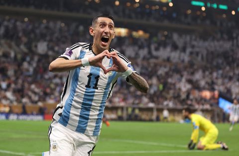 📸 | Di Maria appte al naar zijn vrouw: 'Ik ga scoren en we worden wereldkampioen'
