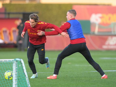 Rick Karsdorp na soap weer terug bij AS Roma, haalt uit naar FIFPro en advocaat: 'Dingen gezegd die niet waar zijn'