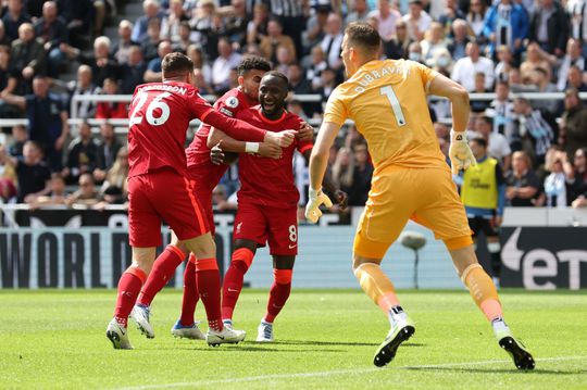 🎥​ | Naby Keïta omspeelt doelman na 1-2-tje en zet Liverpool snel op voorsprong bij Newcastle