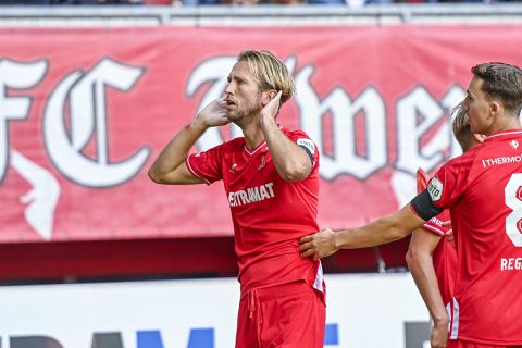 'FC Twente had het tegen Almere City lastiger dan tegen Ajax'