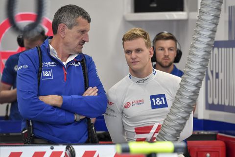 Haas-baas trapt na richting Mick Schumacher: 'Je kan niet aan dood paard blijven trekken'