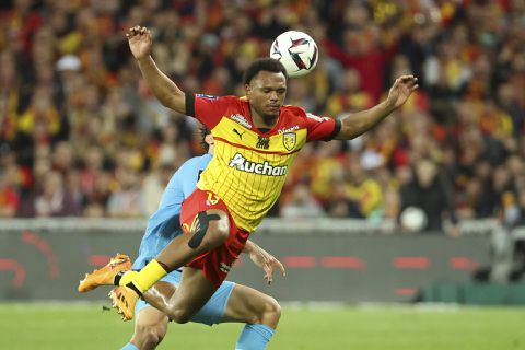 Succes! Loïs Openda strijdt tegen Kylian Mbappé en Lionel Messi voor Franse prijs