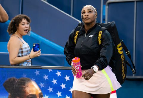 Heldin Serena Williams lukt het niet meer om te winnen: exit in 1e ronde Cincinnati