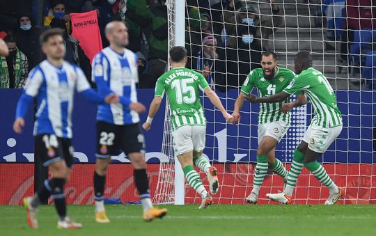 Real Betis overwint vroege achterstand bij Espanyol en verstevigt 3e plaats LaLiga