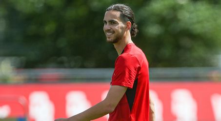 🎥 | Ramiz Zerrouki na eerste Feyenoord-training: 'Jongensdroom die uitkomt'
