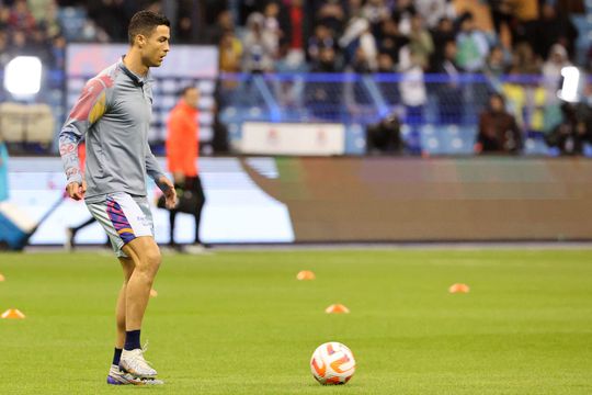 Ronaldo vs. Messi: dit zijn de opstellingen van PSG en 'Saudi All-Stars'