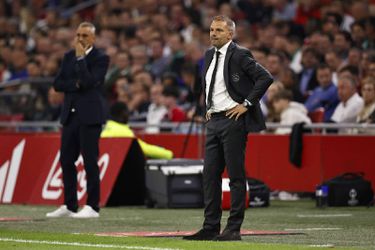 Ajax-trainer Maurice Steijn kritisch over de basiself tegen Ludogorets: 'Betere opties onderweg'