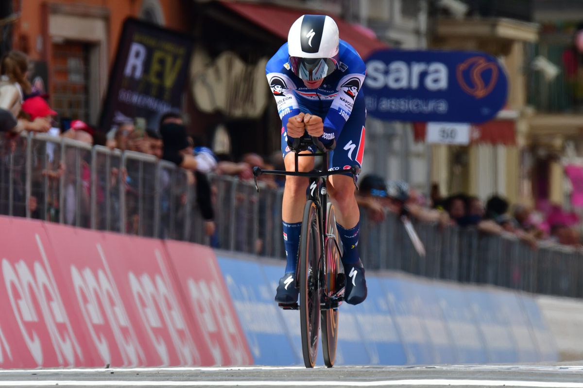 Wéér flinke Giro-tik voor Soudal Quick-Step: 4 (!) renners testen positief op corona