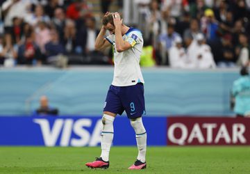 Harry Kane na  gemiste penalty en uitschakeling Engeland: 'Ik zal hier mee moeten leren leven'