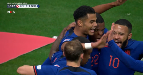 🎥 | Héérlijke goal van het Nederlands elftal: Gakpo zet Oranje op voorsprong tegen Polen