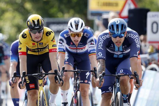 Kwartet! Olav Kooij slaat weer toe bij Ronde van Groot-Brittannië