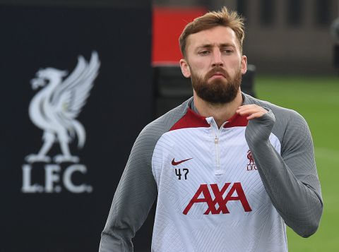Feyenoord toont interesse in Liverpool-reserve Nat Phillips