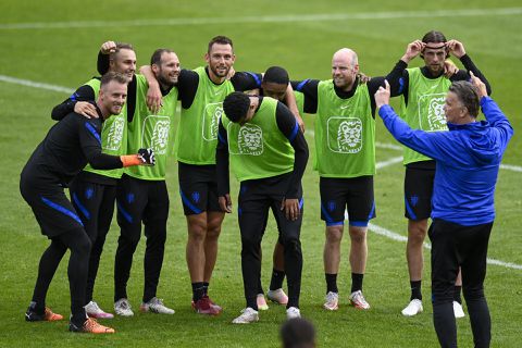 Dit is de vermoedelijke opstelling van het Nederlands elftal tegen België