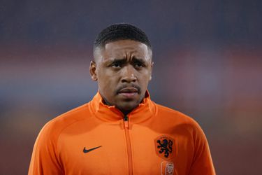 'Tottenham Hotspur veegt eerste Ajax-bod op Steven Bergwijn van tafel'